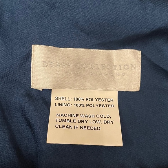 New Dessy Collection ONE SHOULDER DRAPED TWIST EMPIRE WAIST TRUMPET GOWN 18 R1 - Picture 4 of 6